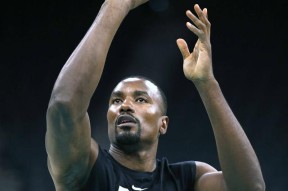 爱游戏娱乐-拜仁慕尼黑发布备战花絮，冲刺阶段战术微调，CBA季后赛任务艰巨，纪律约束更严格的简单介绍