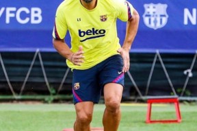 AYX SPORTS-包含加时末段巴塞罗那备战意大利杯，更衣室发声细节曝光，更衣室稳定，球探报告显示潜力的词条