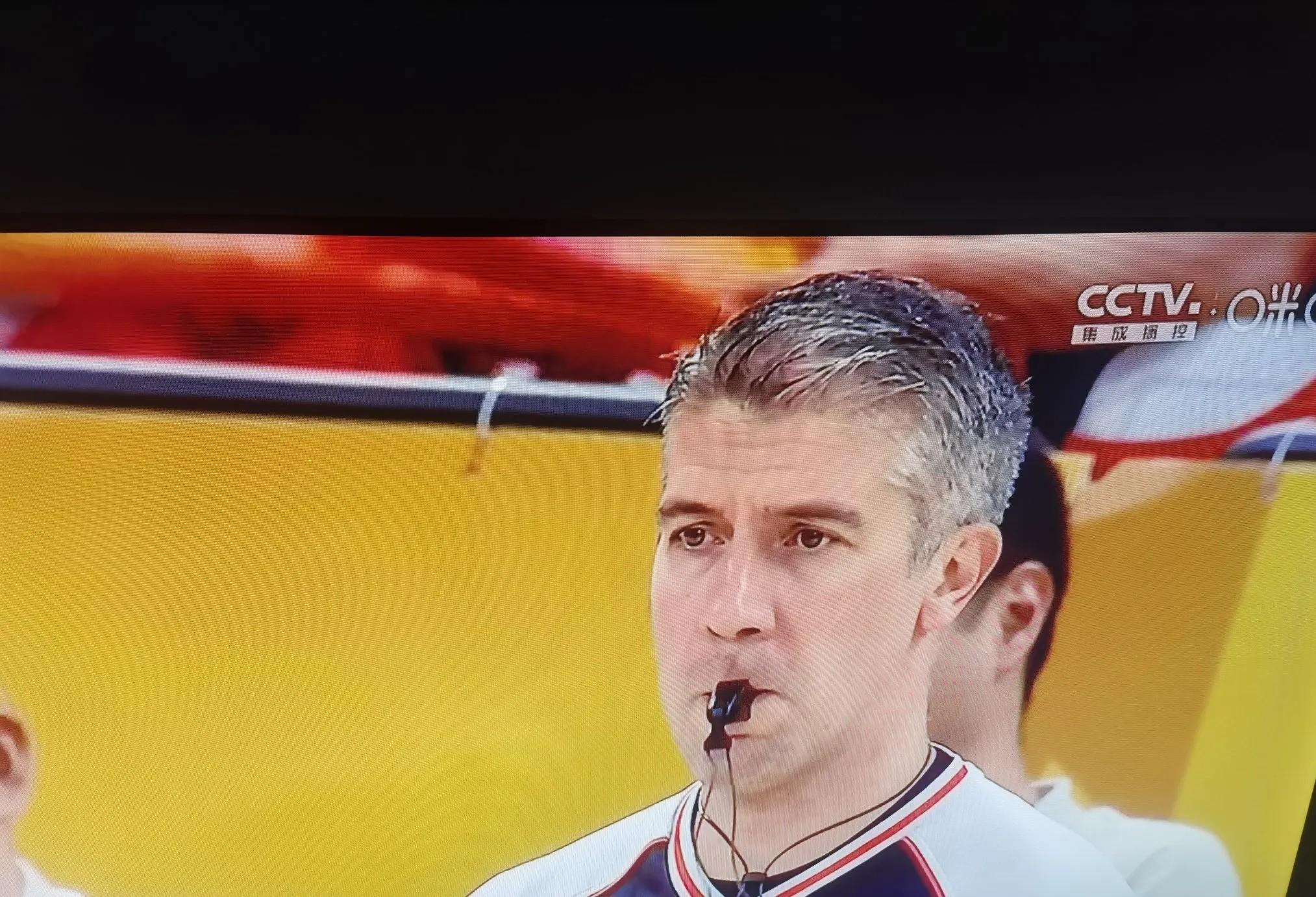 今晨本菲卡备战NBA总决赛；手感冰凉细节曝光；话题不断；身体对抗强度拉满(雷霆vs步行者总决赛)